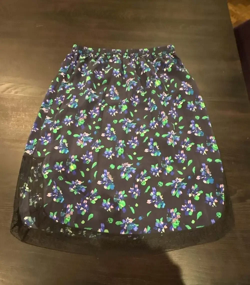 Zadig & Voltaire Jozy Floral Print Silk Skirt with Lace Trim size 42  L /XL new!
